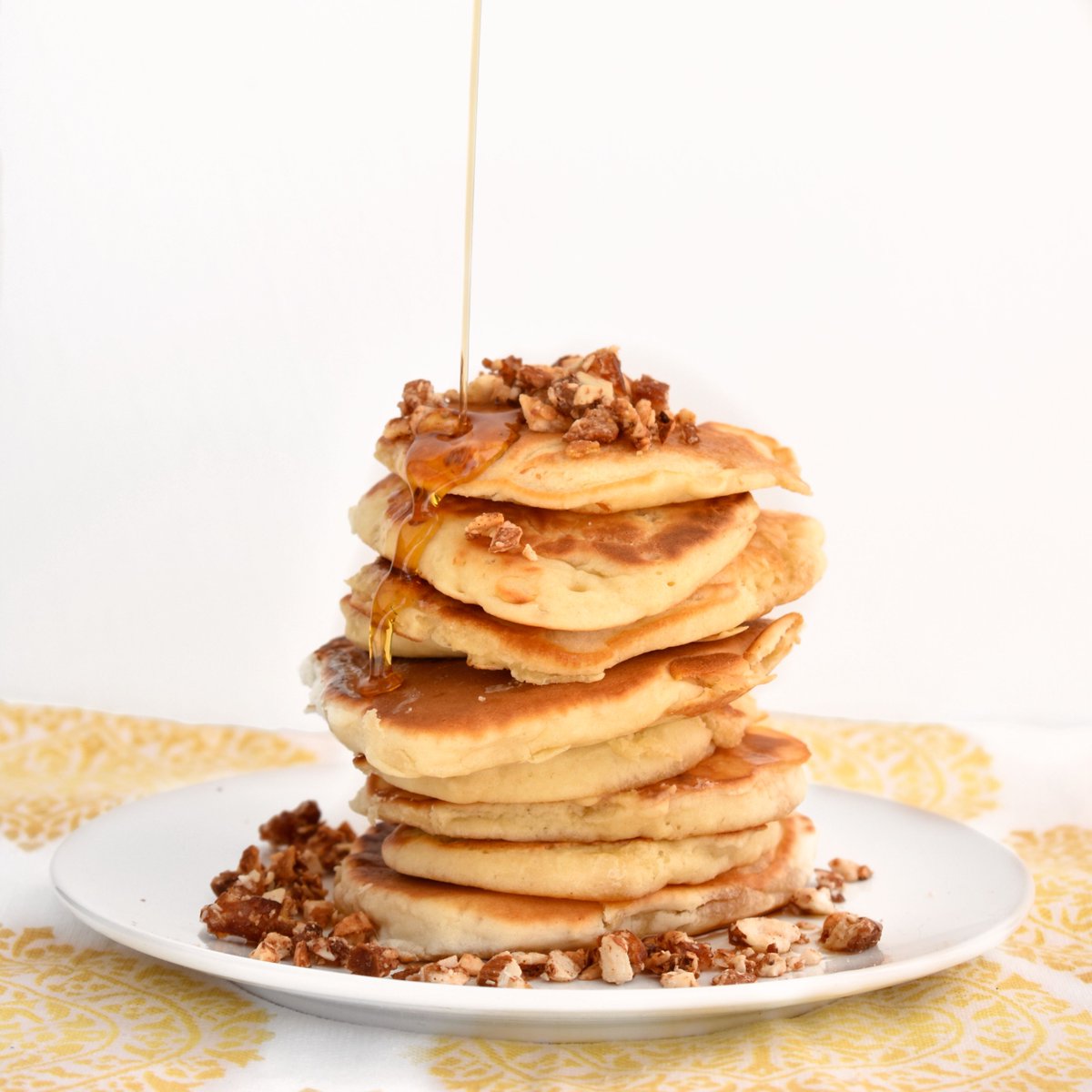 Happy #PancakeSunday! 🥞 At the <a href="/bytzfoods/">Bytz Foods</a> household we enjoyed it every week (until we started at the @HfxSeaportMrkt 😉). We would've loved having the delicious Banana Crunch #GrainFree #Granola to sprinkle all over our pancakes. 🤤 What are your favorite pancake #toppings?