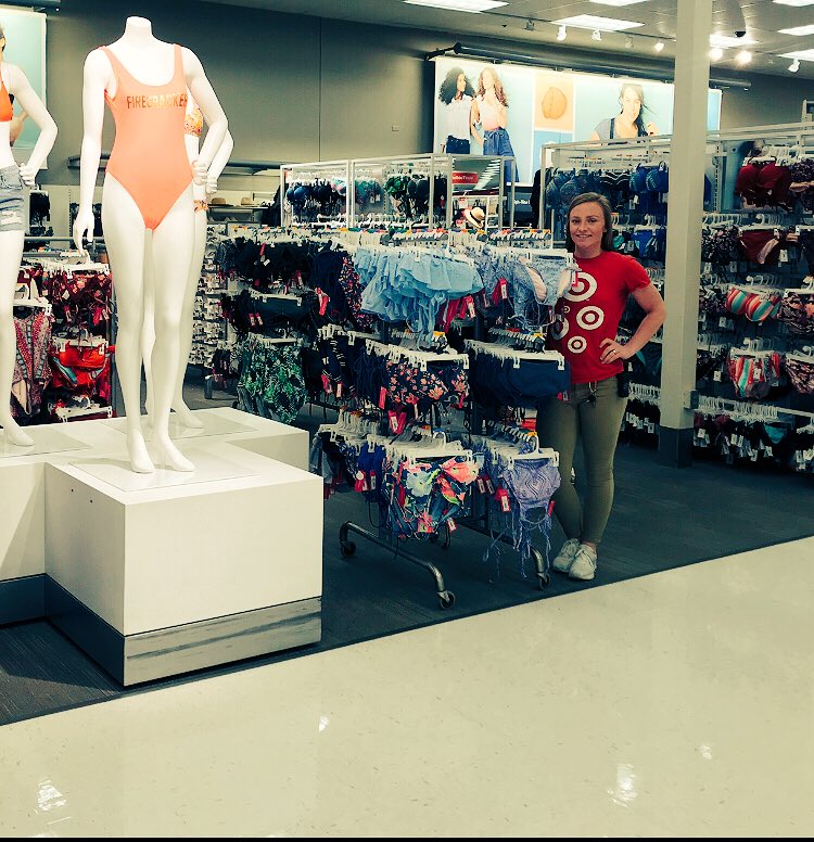 This #Stylin Style Team is at it again and ready to finish off April strong! #takeTHATmothernature &amp; #sellitall ✔️🎯🤗🙅🏼‍♀️<a href="/KevinKaminski10/">Kevin Kaminski</a> <a href="/buckeyeshaun/">Shaun</a> @krodz28 @SarahVML985 <a href="/AmberJ718/">Amber Johnson</a>