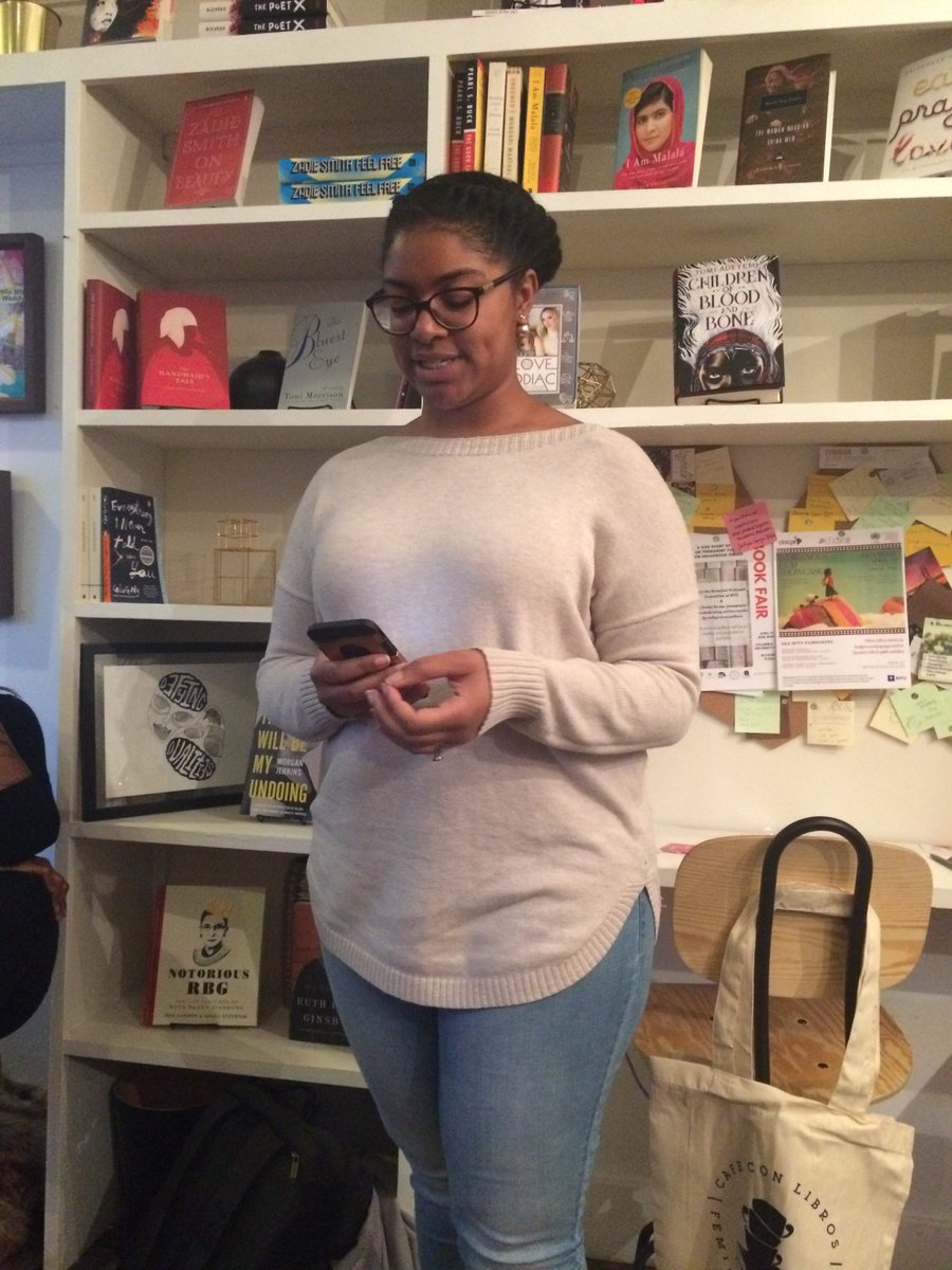 RenegadeReading's tweet photo. Huge thanks to our amazing readers on Friday at @cafeconlibrosbk: Bibi Deitz, Olivia Travis, Jackie Bellando (@reachingjoy3), &amp; Nicole Shawan Junior. Join us next month for more words: follow us on https://t.co/4RE30Gzv1O or join our mailing list https://t.co/xdf8BeyK5R. 💜📚 https://t.co/7WtHeU6YUM