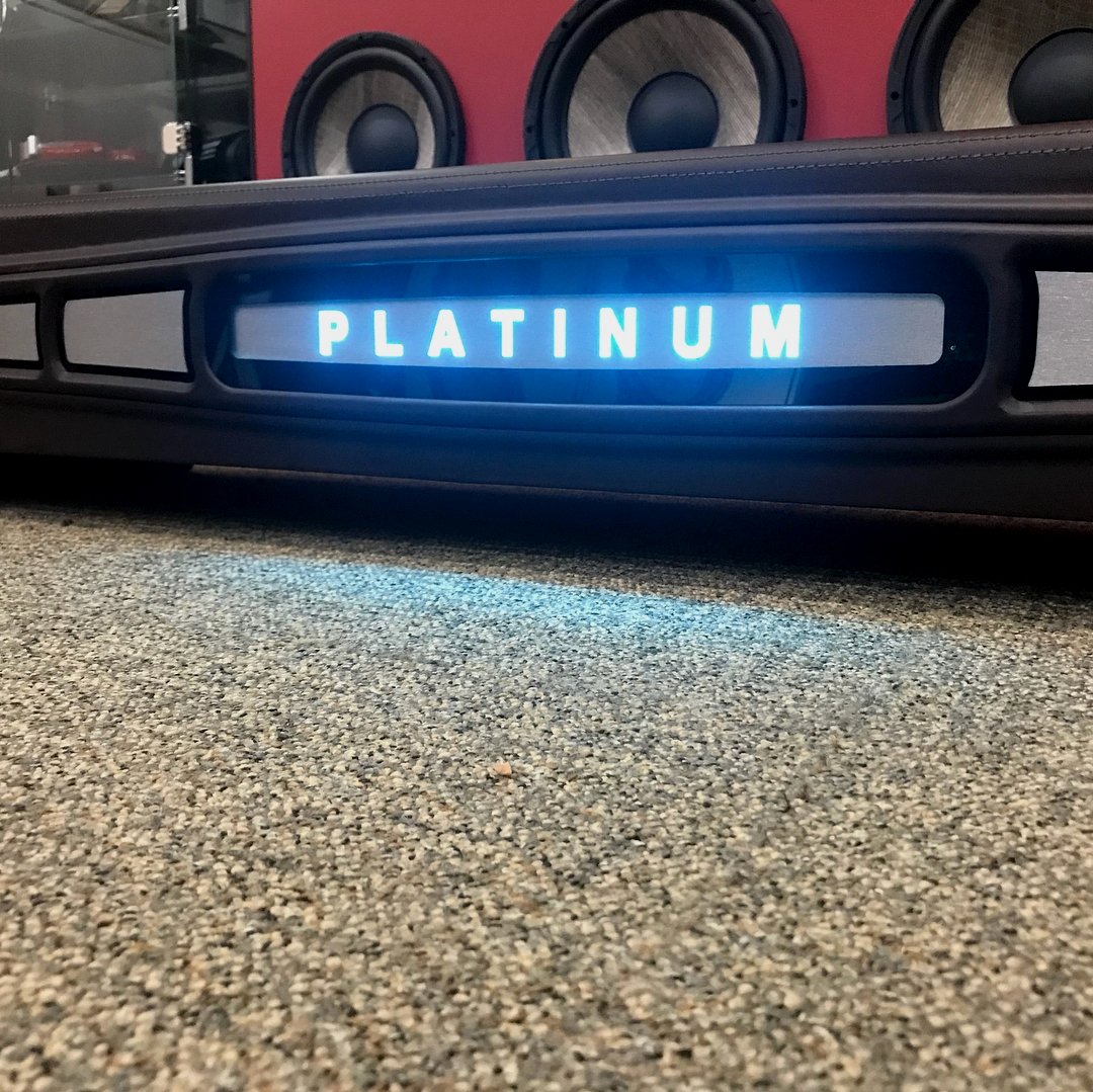 car_stereo_org's tweet image. Repost from @mobiletoysinc

#autosound #carstereo #customaudio #customstereo #caraudiofab #fabrication #carfabrication #audiophile #lifestyle #customcars #bass #sound #carsofinstagram #highend #luxury #build