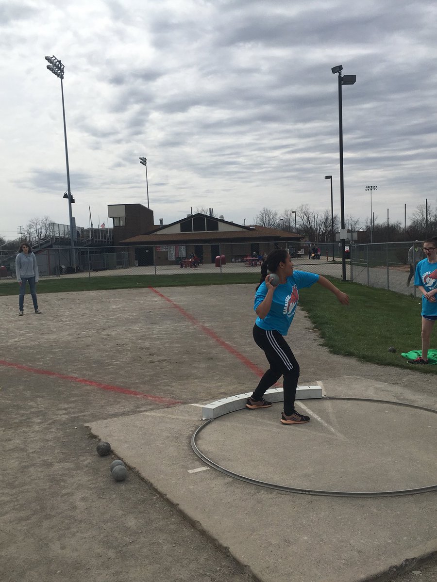 unifiedtrackHHS's tweet photo. Great meet held by @WLChamps Saturday! https://t.co/kCc613naQx