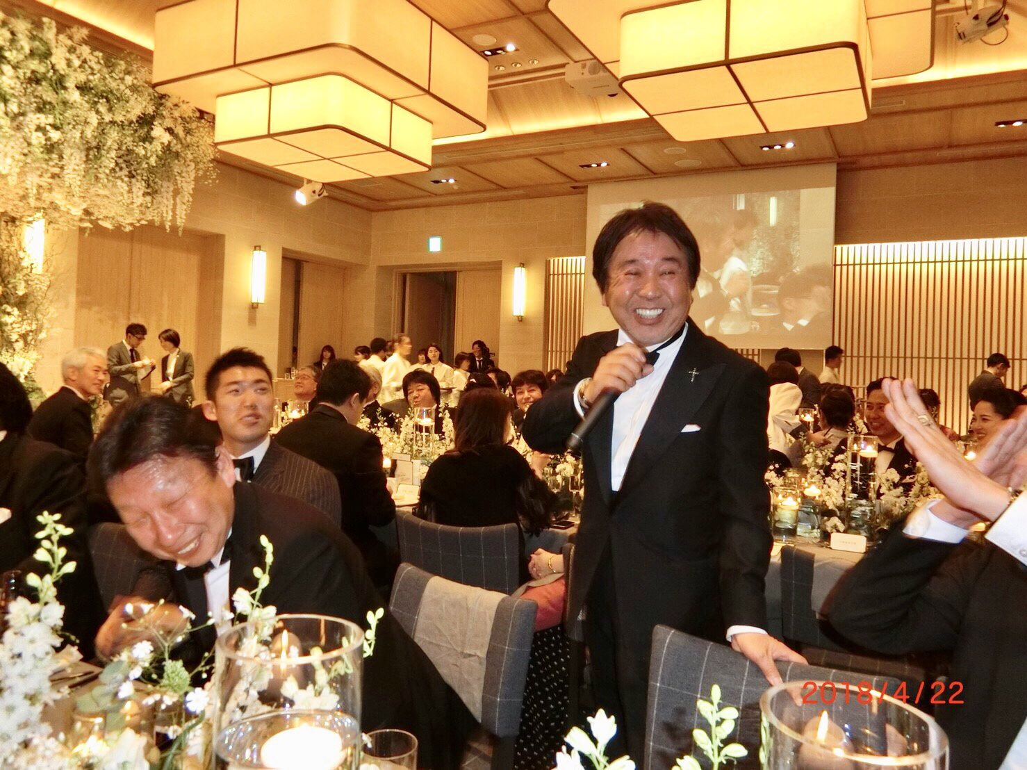 設楽洋 タラちゃん３ ミラノから帰って 太田雄貴くんと笹川友里ちゃんの結婚式にチームbeamsで 雄貴くんらしいメッチャ面白い演出にメッチャ美味しい料理で最高 Beamsで作ったタキシードもメッチャカッコ良かった 友里ちゃんも輝いてまし