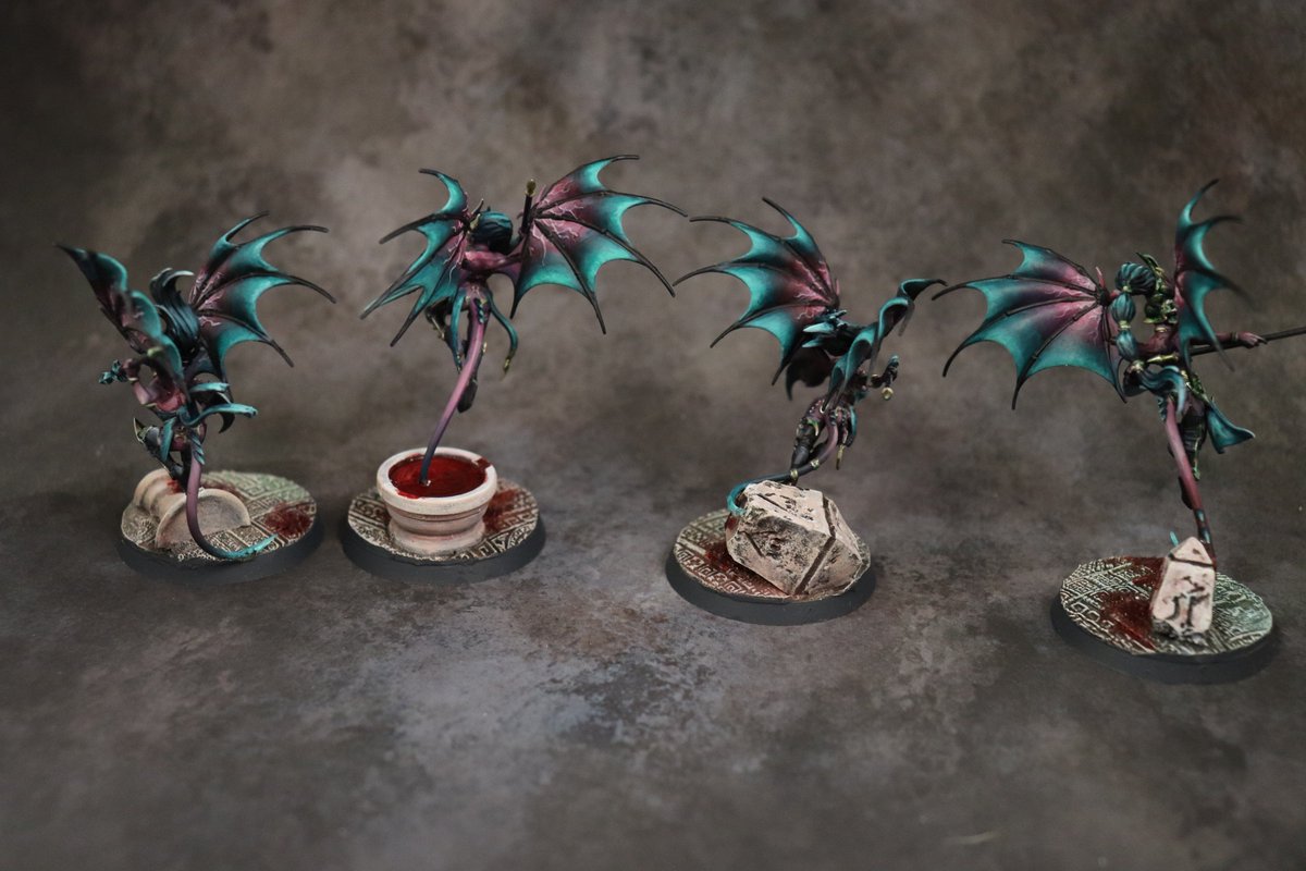 warhammerweekly's tweet photo. Le't Rend some hearts from our foes! My first unit of Khinerai are ready to descend from the sky of the Mortal Realms. They'll get you and your little dog too! #Warmongers #PaintingWarhammer https://t.co/3xzoxlYOJi