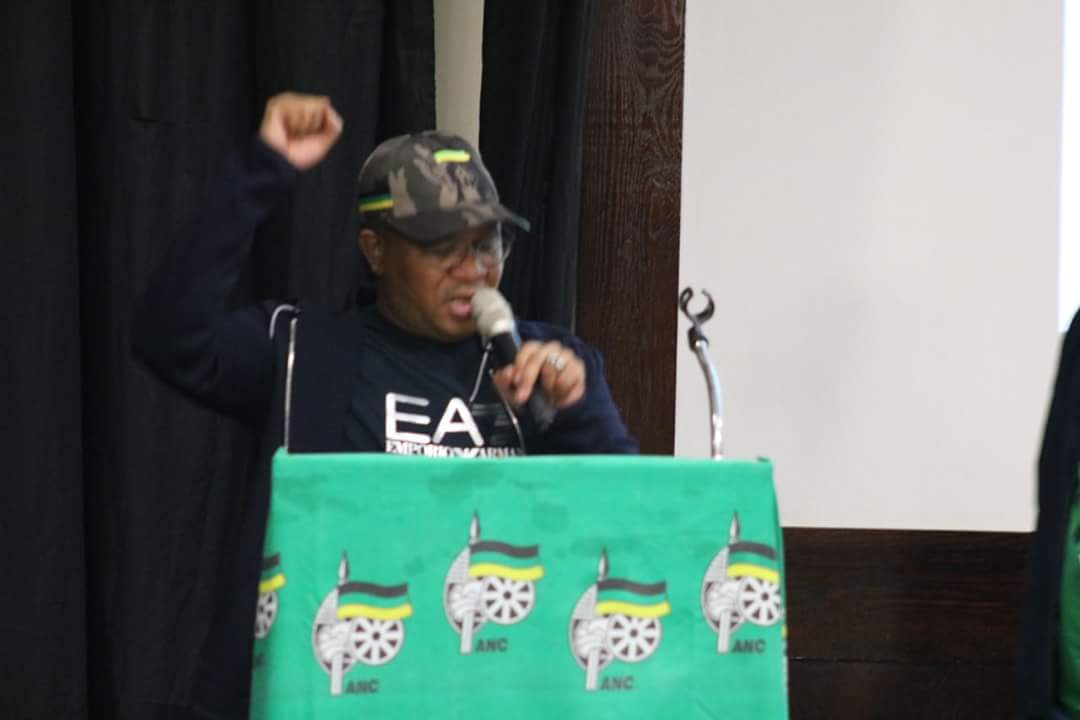 ANCECape's tweet photo. @MyANC The ANC Head of Elections Cde @MbalulaFikile addressing the first day of the ANC EC Provincia Election Strategy Workshop currently held of Osner Hotel in East London in.the Eastern Cape. @Stellarated https://t.co/UKuh22xFEt