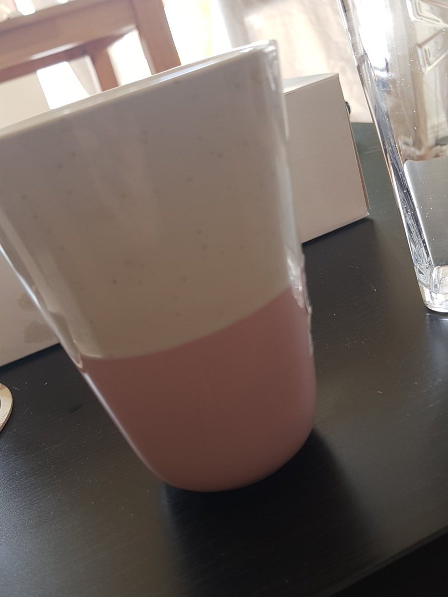 jadeled91's tweet photo. @IKEAIE bought a couple of these mugs, can't use them for tea or coffee as they are too hot to hold. Wasted money really. https://t.co/ZPO6la7LH3