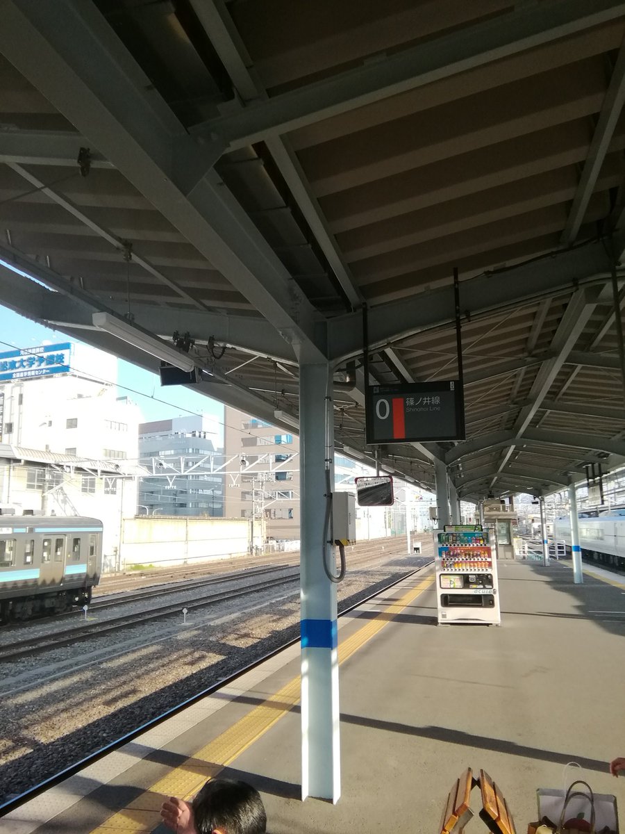 Twitter இல ぽっつ 0番線 というわけで今回の長野旅行の0番線コレクションです 1枚目が松本駅 2枚目が岡谷駅 3枚目が辰野駅 近くて本当に巡りやすい 千葉の四街道駅 佐原駅 成東駅も比較的巡りやすいけど こっちの方がかなり楽