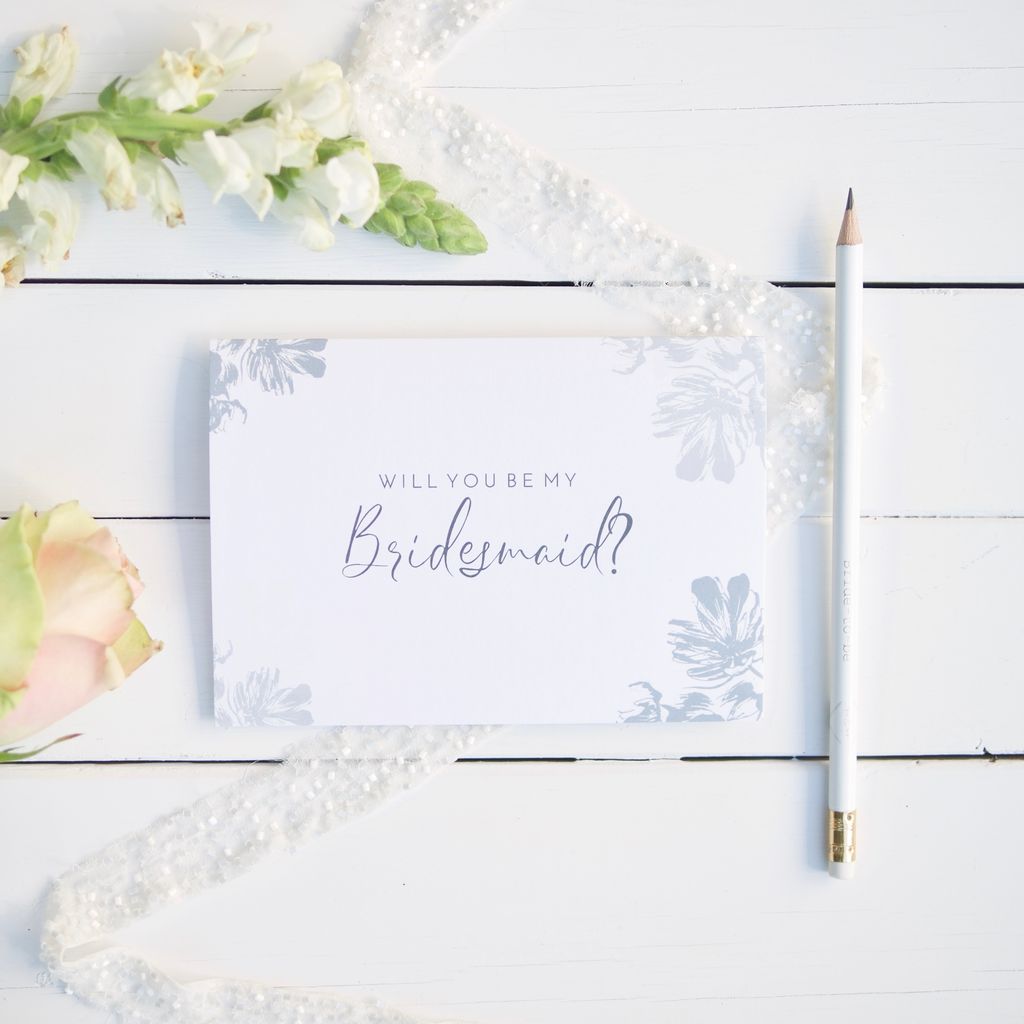 N E W  C A R D  R A N G E | As you know we've been squirrelling away designing and building our own branded range of products, so we're excited to share our new #bridesmaidproposal and #thankyou #cards with you. Take a look etsy.me/2tgiDTJ
.
 #willyoubemybridesmaid