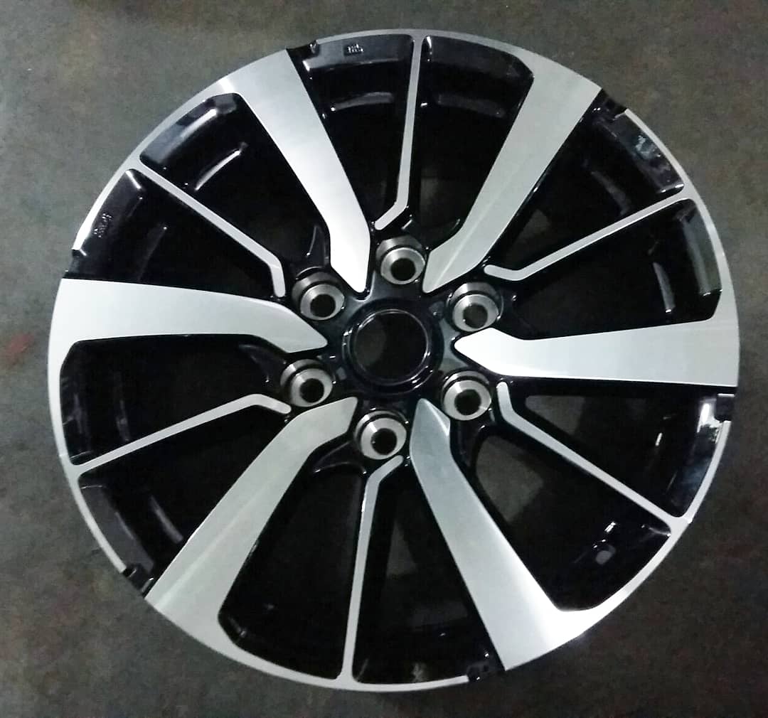 OEM wheels Pajero Sport
Size: R18
Wide : x7,5J
PCD = 139,7x6H
Enkei M.A.T Mitsubishi 
Call- Chat- Location ⤴
☎ 081268404691 WA (only)
Facebook: @adybbrvelgdanbanbatam 
LINE : @adyb2r_velgdanban 
Ruko Grand BSI blok A2 no O9 Batam Centre