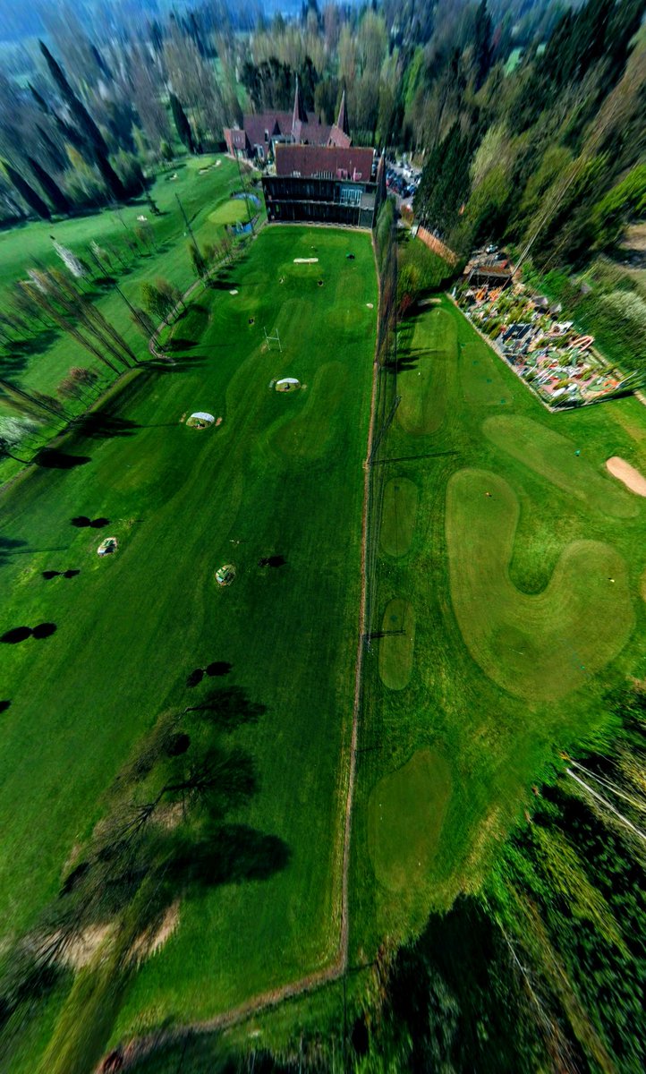 Facilities looking 💯 @UffordParkGolf today, @doctorgolf247 and the team should be super proud. @VinnyGolfPro and Simon had a great session with the @SuffolkGolf Under12 squad this morning. #future #droneview #pgalife365