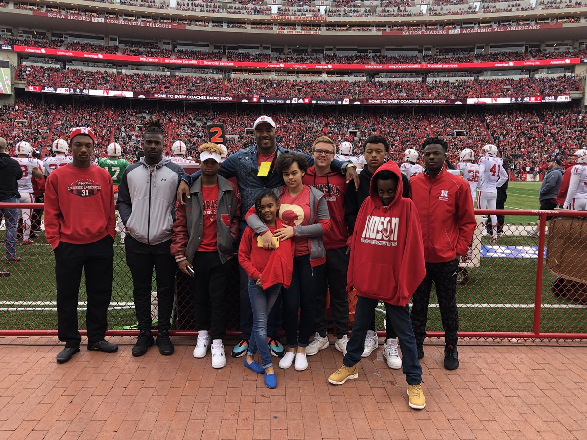 SBU_G_O_Rilla's tweet photo. What an amazing time we had at the Nebraska Spring game. I’m glad I had the opportunity to expose my guys to greatness. Thank you to my Husker family for their hospitality....I believe we have a few future Huskers in the future. #GBR #nebraska #SilverbackUniversity 🦍 https://t.co/IqPZm3mUyP