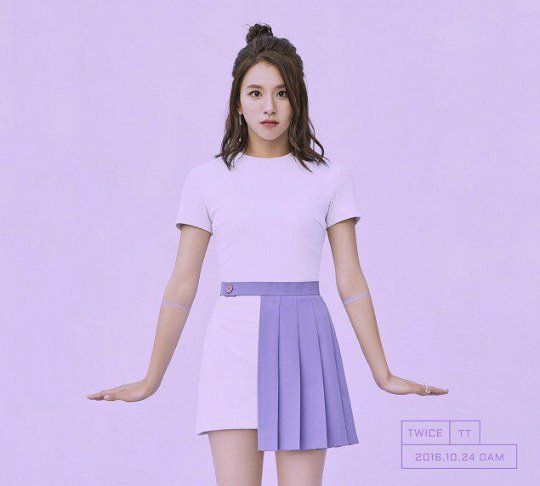 _anny_k's tweet photo. С днем рождения малышка ❤❤❤❤❤❤ #HappyChaeyoungDay https://t.co/XUOoO7xPec