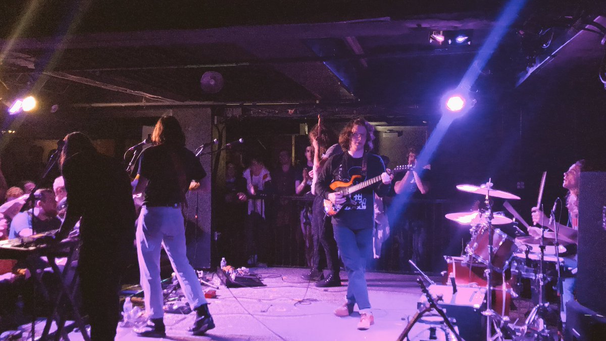 notlizarrd's tweet photo. Columbus looovveees @postanimalmusic what a crazy show🤩😎 https://t.co/ezFQ6kg1AL