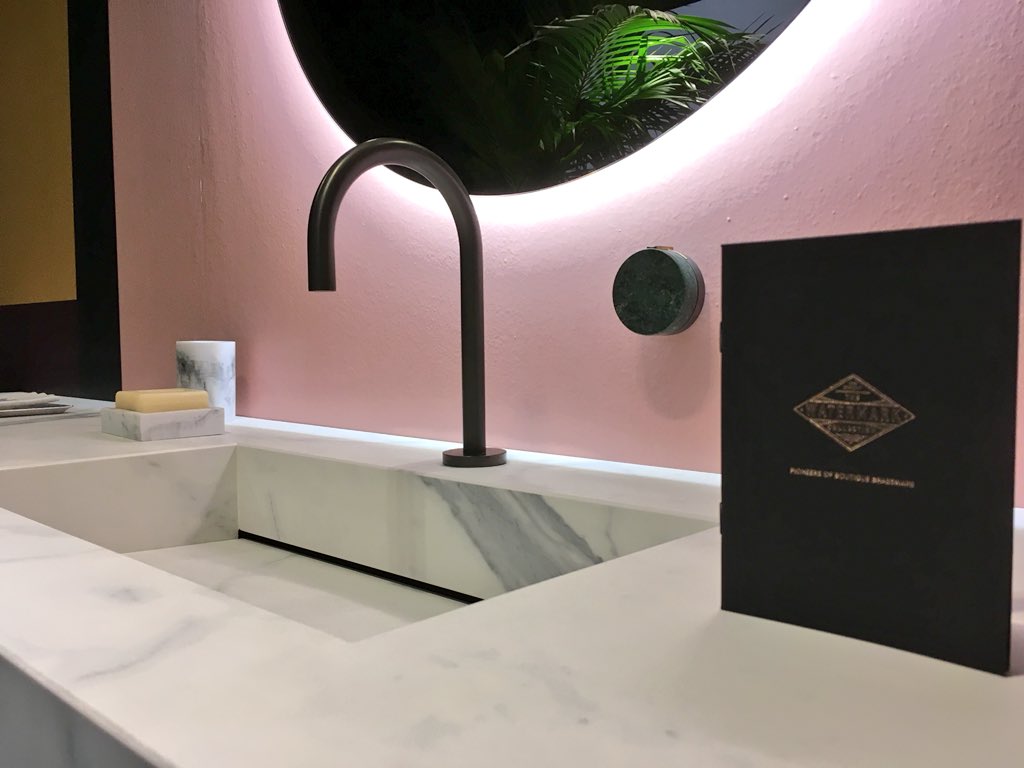 A match made in design heaven - #ArlexItalia and <a href="/TheWatermarkCo/">The Watermark Collection</a>  #SalonedelBagno <a href="/iSaloniofficial/">Salone del Mobile</a> #MDW18