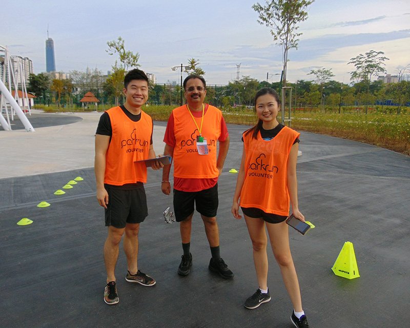 parkrun's tweet photo. Malaysia joined the parkrun family last weekend, and the inaugural event, Taman Pudu Ulu parkrun was two years in the making! 🇲🇾

Find out the story behind Malaysia's first parkrun
👉https://t.co/h7h0PQwwx3

🌳 #loveparkrun https://t.co/3NIWxh3RKp