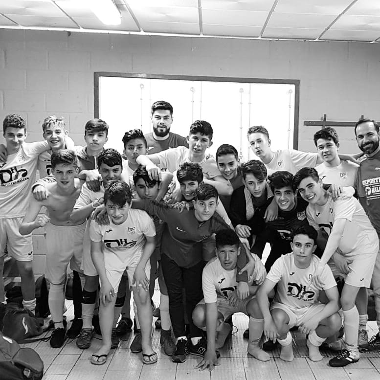 diego21776405's tweet photo. Grande equipo! +1 pto en un campo muy dificil!! https://t.co/H2dlLtT9EV