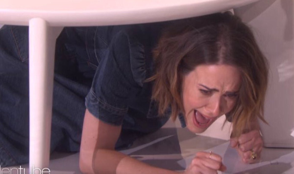 nutfilled's tweet image. me when i actually have to do work at a job i applied for