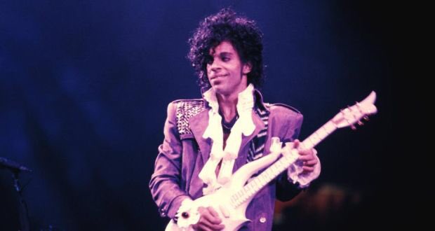 PeteCharles_'s tweet photo. A True Icon. Groundbreaking. Unique and A True Mystery 🎹🎸💜☮️#RIPPrince #weekend #anniversary #Prince #thepurpleone #prince #princelove #icon #icons #princedeath #inmemoriam #sunday #memory https://t.co/VShNZ5PPOI