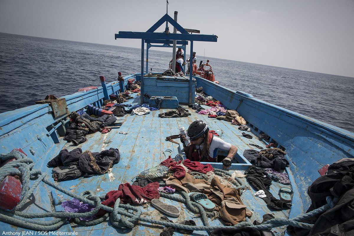 MSF_Sea's tweet image. Wooden boats with two levels, like the one we rescued people from yesterday, are especially at risk for capsizing. "It's critical I calm panicked people in order to evacuate them safely. Any mistake can lead to people dying" - MSF Cultural Mediator Hassan. Photos: Anthony Jean