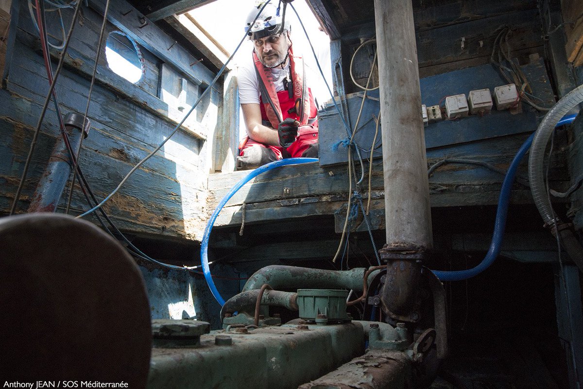 MSF_Sea's tweet image. Wooden boats with two levels, like the one we rescued people from yesterday, are especially at risk for capsizing. "It's critical I calm panicked people in order to evacuate them safely. Any mistake can lead to people dying" - MSF Cultural Mediator Hassan. Photos: Anthony Jean