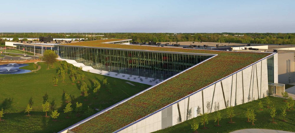 Haworthinc's tweet photo. Happy Earth Day! Haworth's walkable green roof is made up of 11 varieties of sedum set in trays made from recycled chair production material.  More on our overall sustainability program: https://t.co/gsqWuo6f54 https://t.co/rTWDMegemj