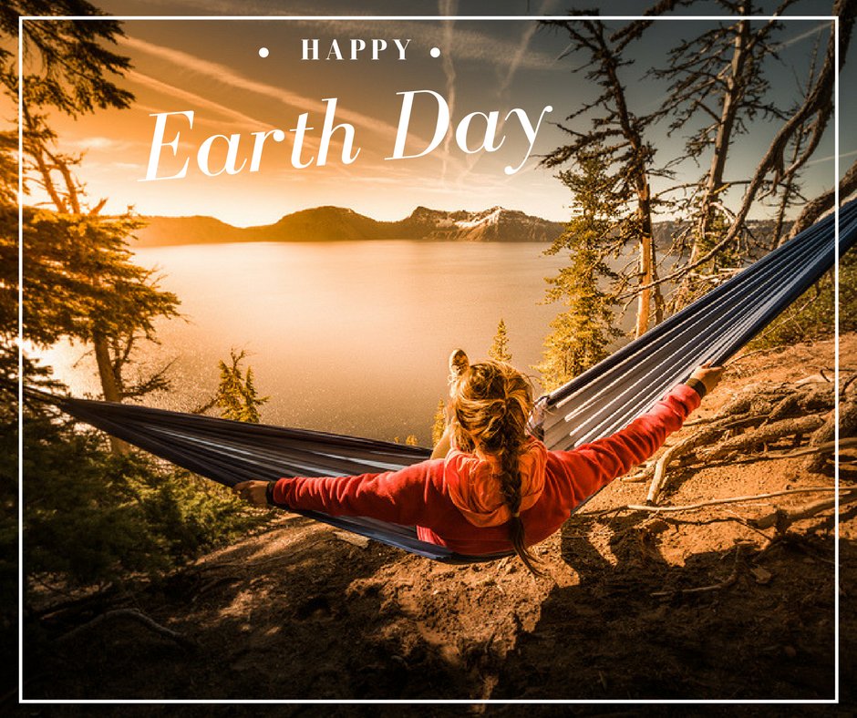 1859Oregon's tweet photo. Happy Earth Day! Thinking about how lucky we are to call Oregon home. The best thing about our amazing state is ____________. (Fill in the blank)  #EarthDay https://t.co/FekNUjefKW