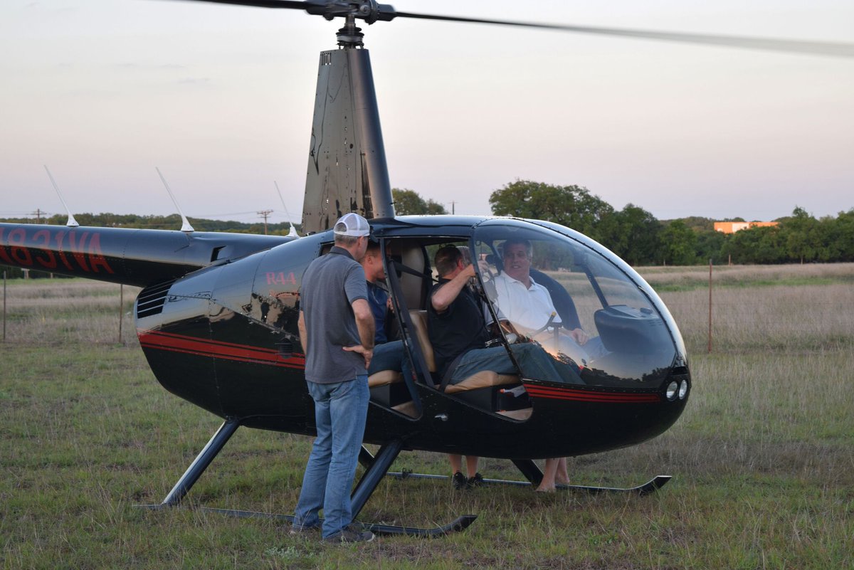 bootjackbar's tweet photo. We'll have Helicopter Rides available at our Annual Crawfish Boil this coming Saturday, April 28th starting at 2pm. π #bootjackbar #leonsprings #boerne #crawfish #helicopterrides #sacurrent #mysa https://t.co/3fMgXM6f1l