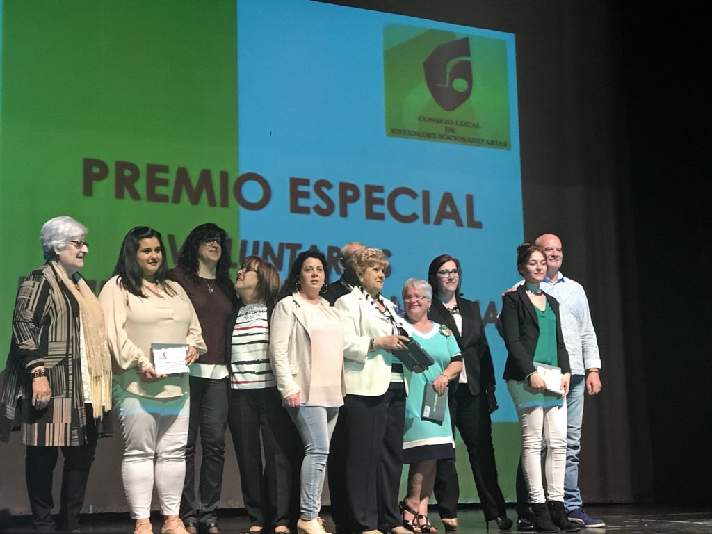 Cs_Tarancon's tweet photo. @Cs_Tarancon apoyando la gala Contigo donde se reconoce la labor del voluntariado en las asociaciones sociosanitarias #aecc #ataral #CruzRoja #afamit #afad #ademtac #nuevaluz https://t.co/6H2DbXUQsj