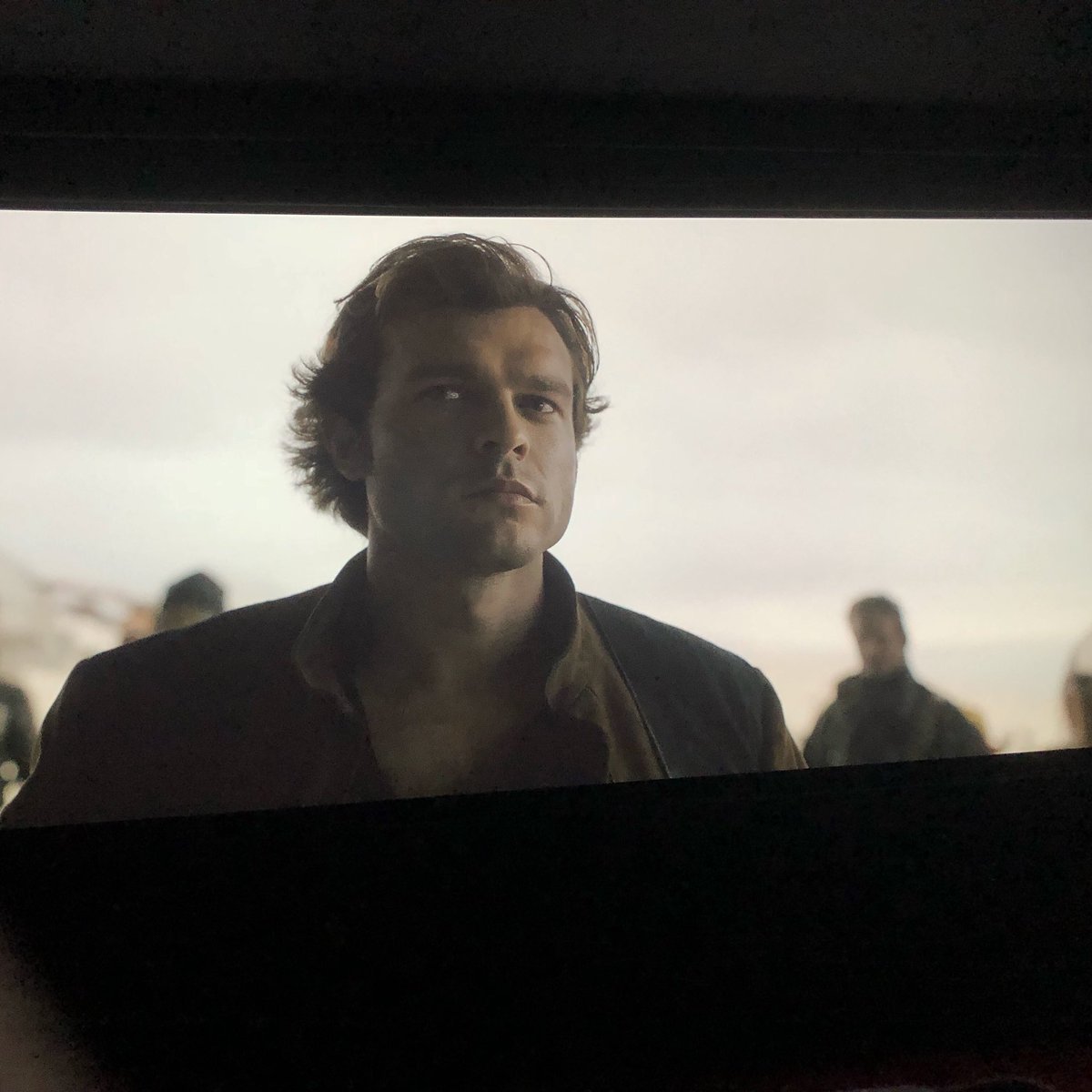 RealRonHoward's tweet image. That’s a wrap on post production! #Solo @HanSoloStory #SkywalkerRanch Wow. What a movie-making adventure it’s been! Thanks to a terrific cast &amp;amp; extraordinary folks behind the camera as well. You’ve worked so hard to fully realize this cool story. Hope fans have a blast! #May25