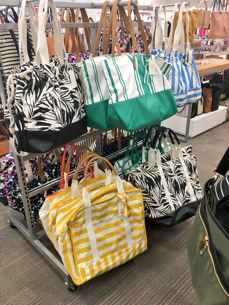 Sunday Funday! 🌻We’re thinking spring here at <a href="/Target/">Target</a>, Strongsville. 🌸 So many new colorful accessories, handbags, &amp; more! #Target #TargetStyle 💐