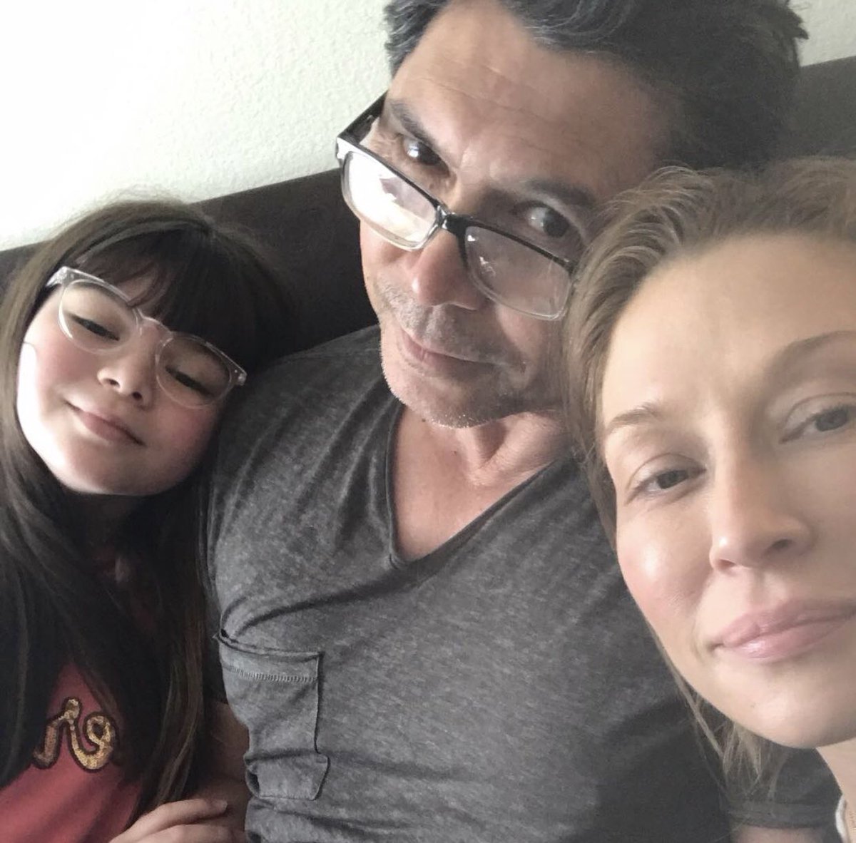 YMPhillips's tweet photo. Couch day. Lounge day. Hangin’ out day. #Sunday #HelloAustin https://t.co/bfqXolCIYF