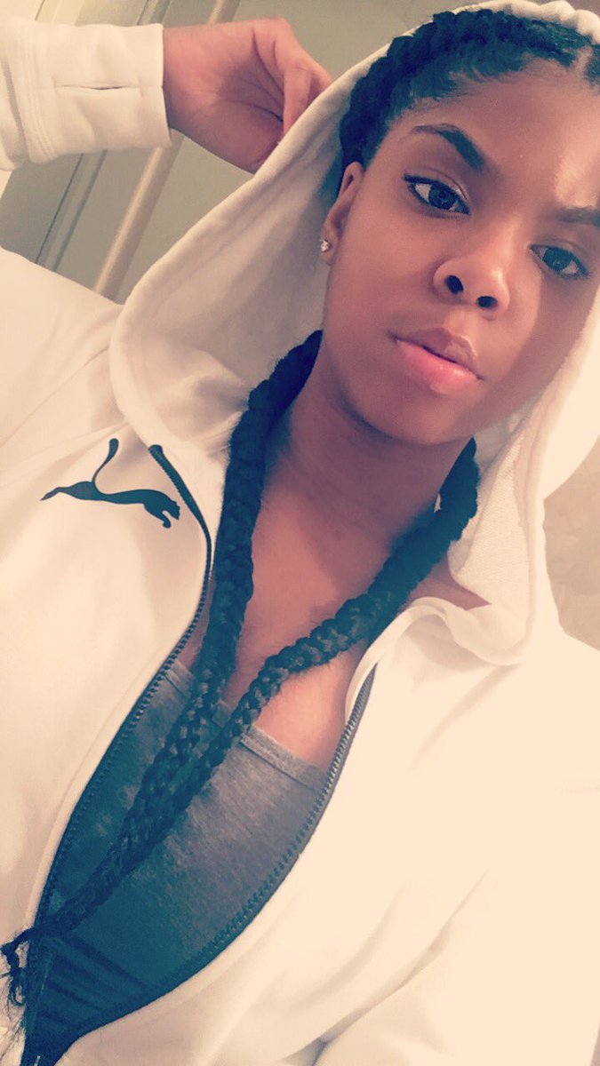 xModelTypex's tweet image. Bare face cutie😍‼️✨