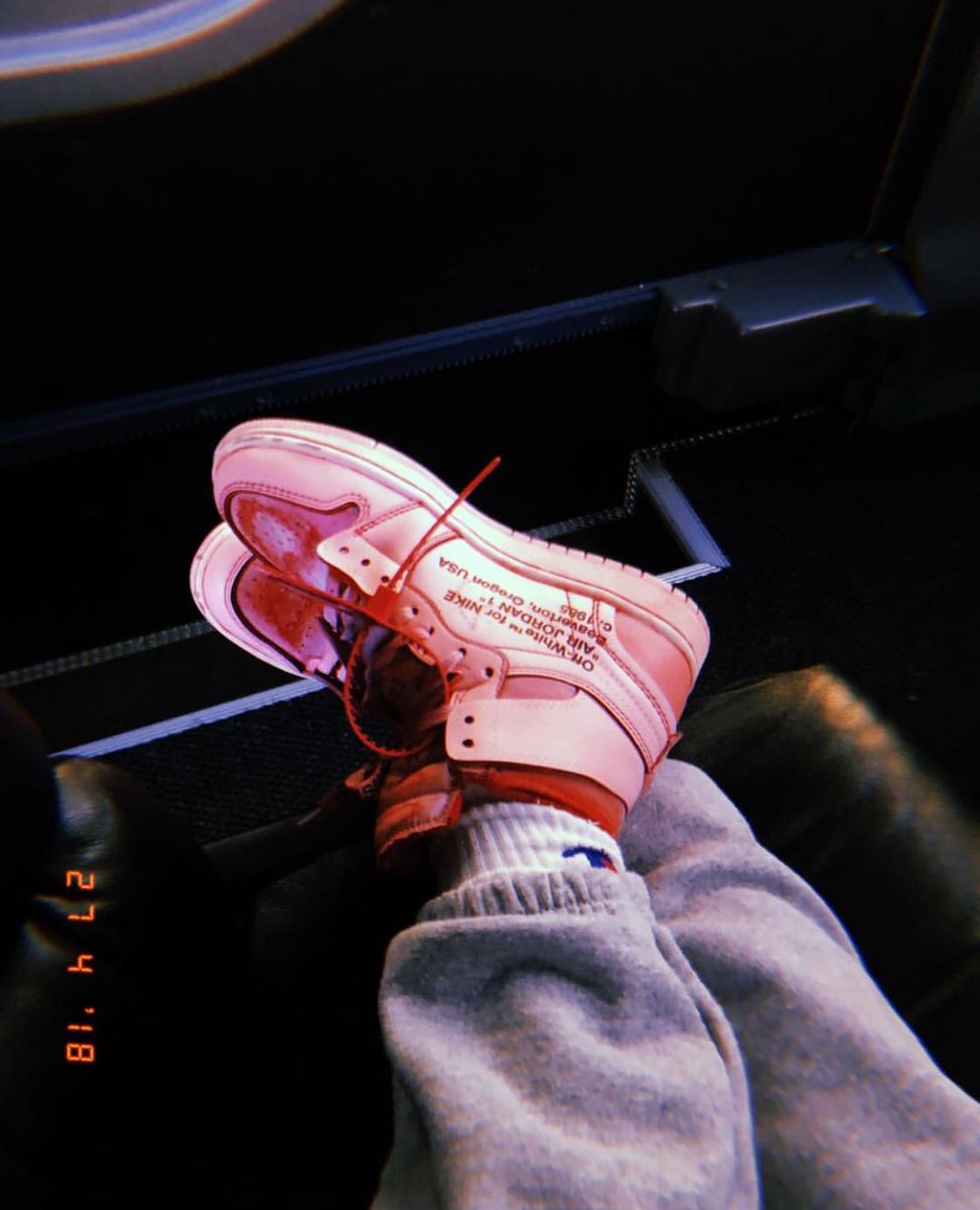 pink off white jordan 1