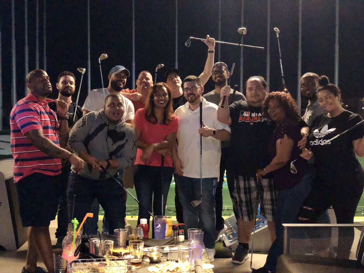 mariahwright305's tweet image. First outing for Team Elite!! #TeamElite #WorldDomimation #OneFLA  #funatwork @JayleneM_ @efrenfavela @CristySwink