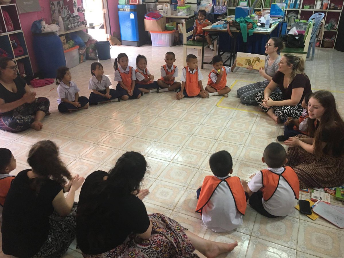 During my community engagement prac in Northern Thailand I was faced with the challenge of a language barrier. This taught me the power of non verbal cues to give instruction and praise, a tool that I now utilise and value in all classrooms. #acuedu_p