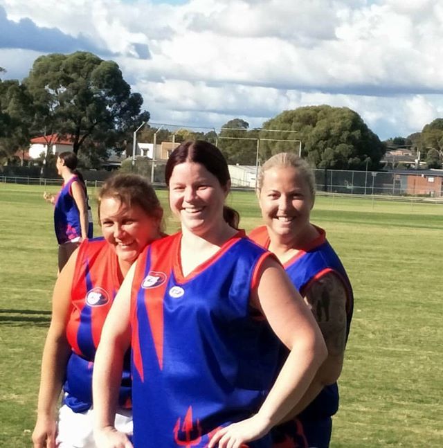 ENGINEOC's tweet photo. At Engine, we love our footy, especially when it’s one of our young Portfolio Executives playing! Top stuff Erin! #oc #multilevel #estates #development #highrise #strata #enginepropertygroup #sca #tower #apartments #community #ocmanagement #engineteam #construction #facililt… https://t.co/lrZUHj87dV