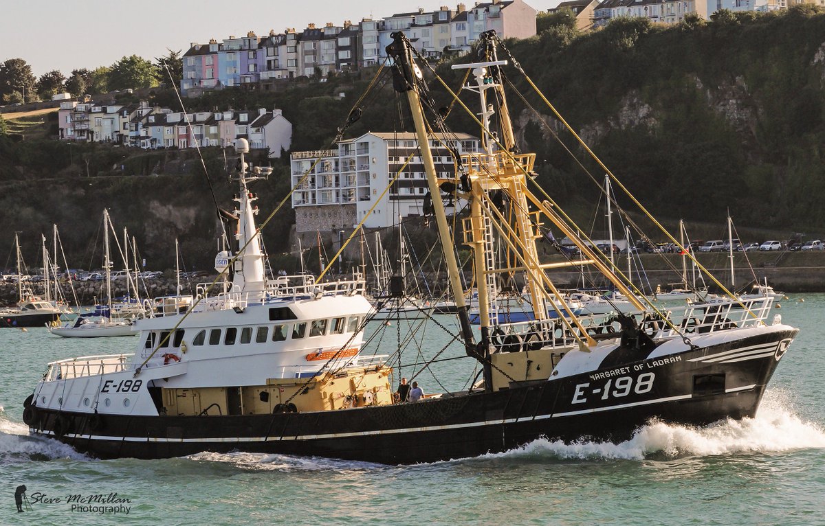 TrawlerImages's tweet image. Margaret of Ladram leaving Brixham harbour