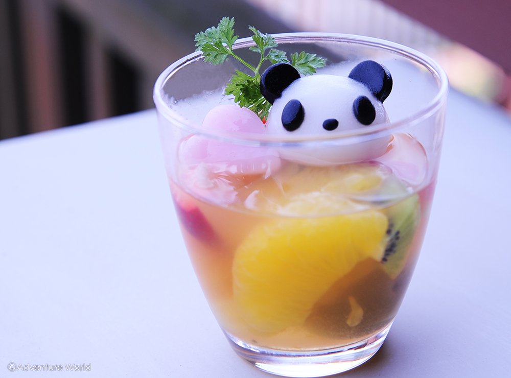 彩りきれいな「わかやまポンチ (700円)」は和歌山の美味しさがたっぷり