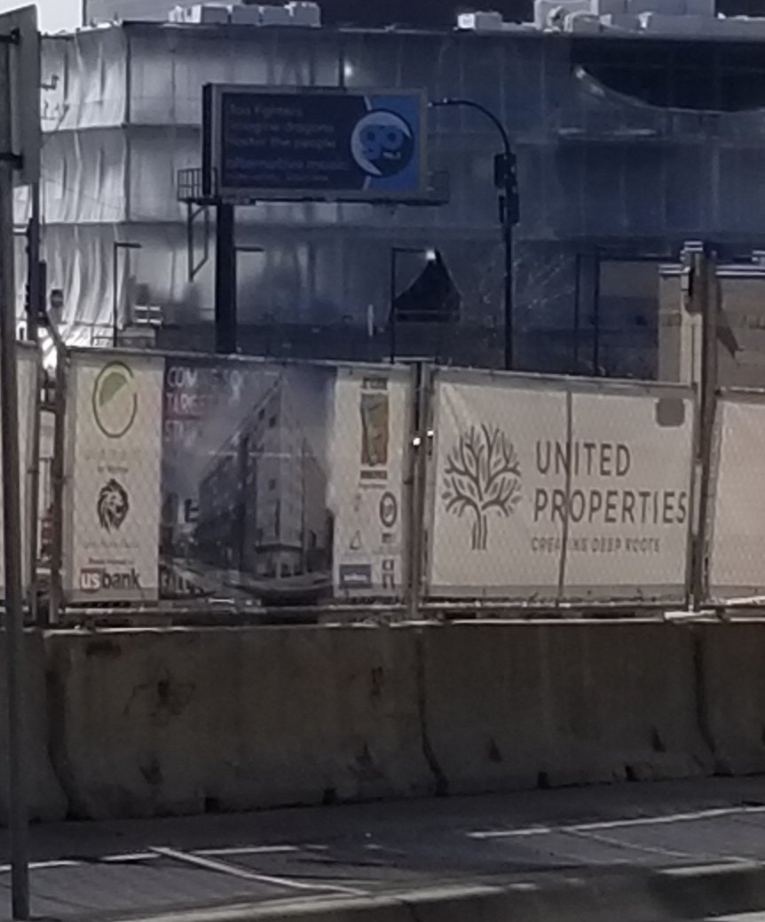 Steph_Marilyn's tweet photo. Leaving downtown after a super #sundayfunday and had to make my hubby stop so I could get a shot of this billboard yo try to win #gofest18 tickets! #go96 #gofest @Go963MN @BDandG963 https://t.co/IjN8IO4Xah