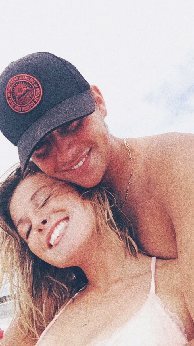 lynchkadie's tweet photo. a BIG HAPPY 21ST BIRTHDAY to my fiancé!! From 13 to 21 I’ve gotten to watch you grow into the most amazing man! Here’s to many more years baby!❤️🎉 https://t.co/wZaJ7gbirK