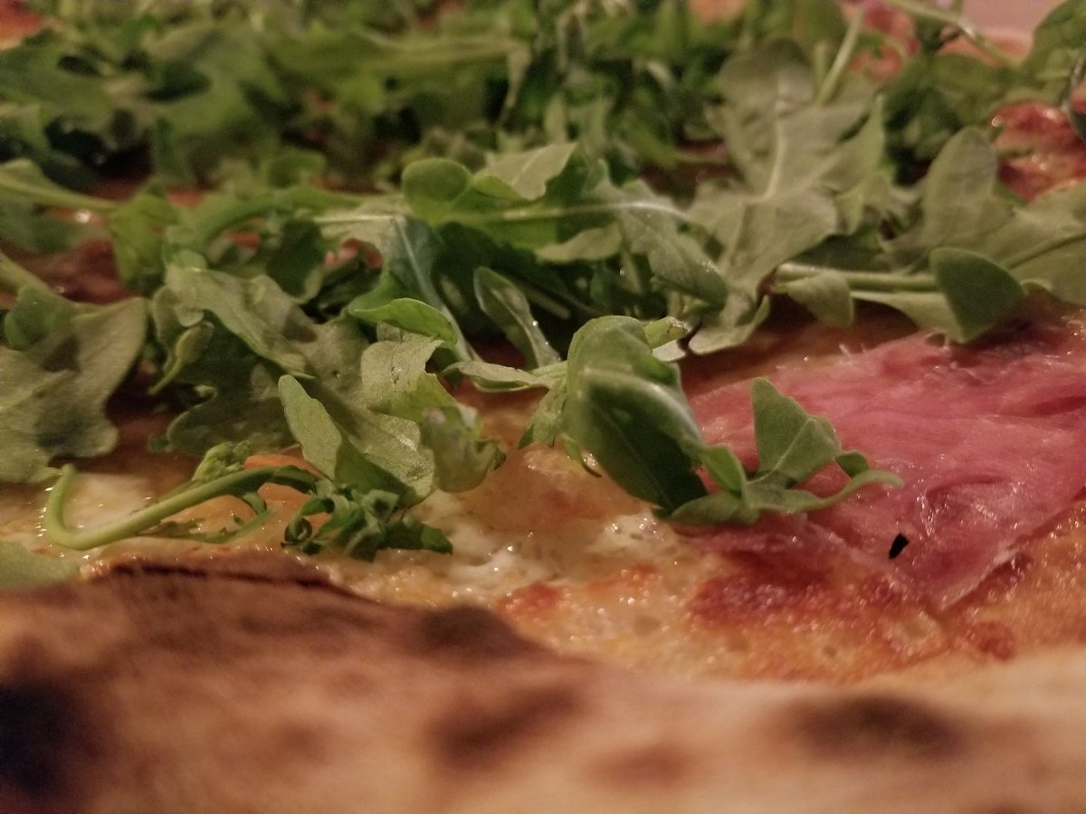 Lizro27's tweet photo. Chips on pizza is my new favorite thing! Ending #DineSpringfield Restaurant Week 2018 at Art-e-Pizza. Found some great new spots this year!! https://t.co/9bOvhhAwYD