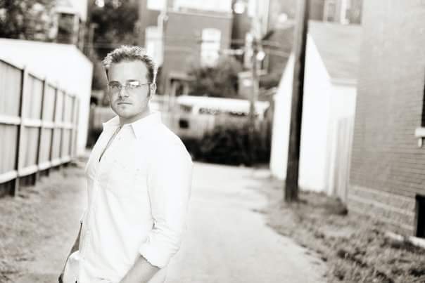 joshkocurek's tweet image. Circa 2007. Aspiring to be that 6th member of NSYNC. #oldheadshot #firstheadshot