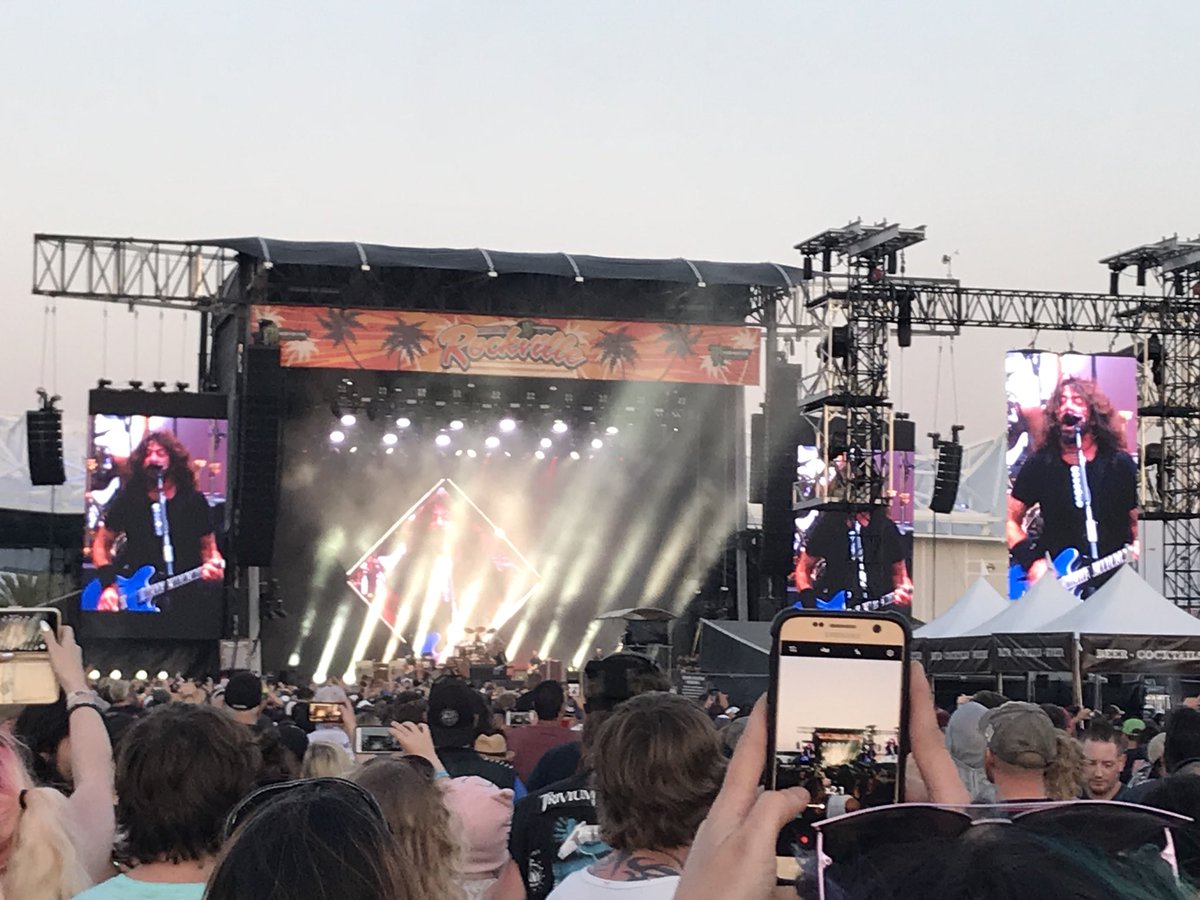 1061WRP's tweet photo. The Foo Fighters. #WelcomeToRockville https://t.co/rO0tSeDSz1