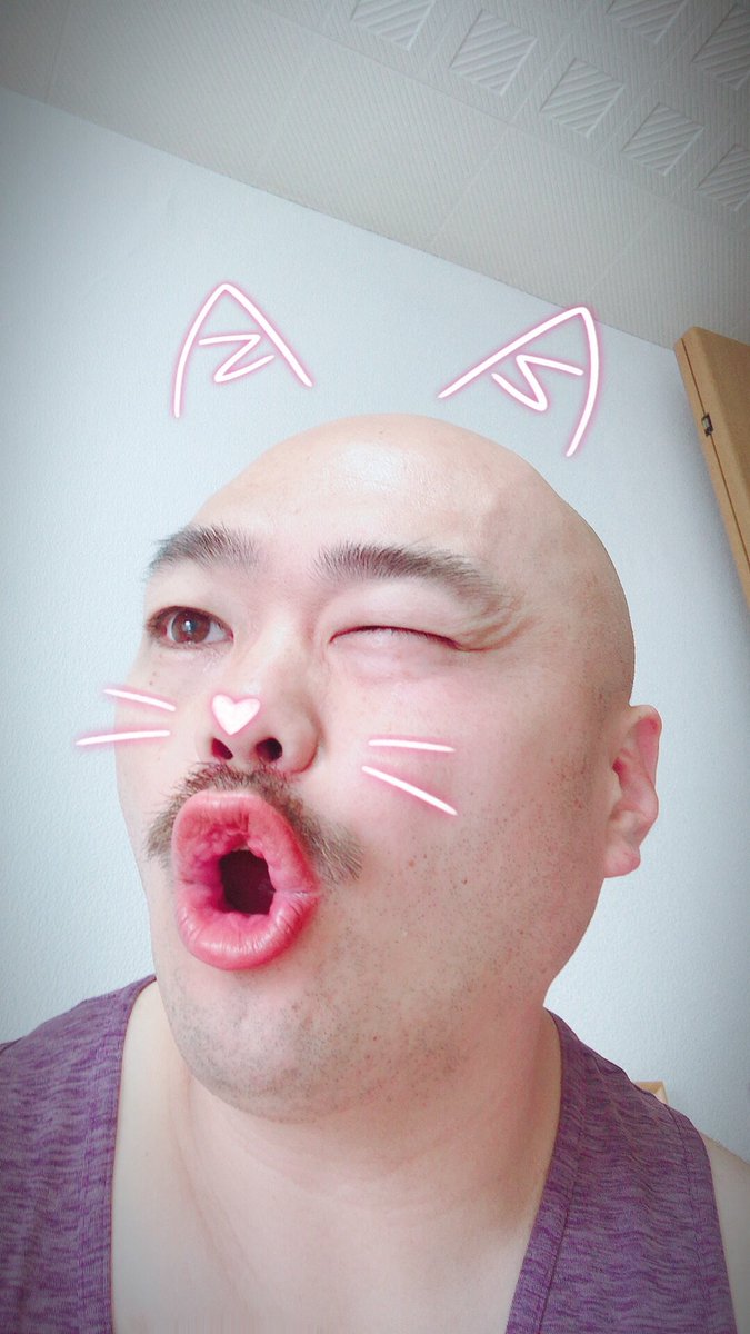 kurochan96wawa's tweet photo. おはにゃおおおーーーん！！ https://t.co/QoT7kkM8VJ