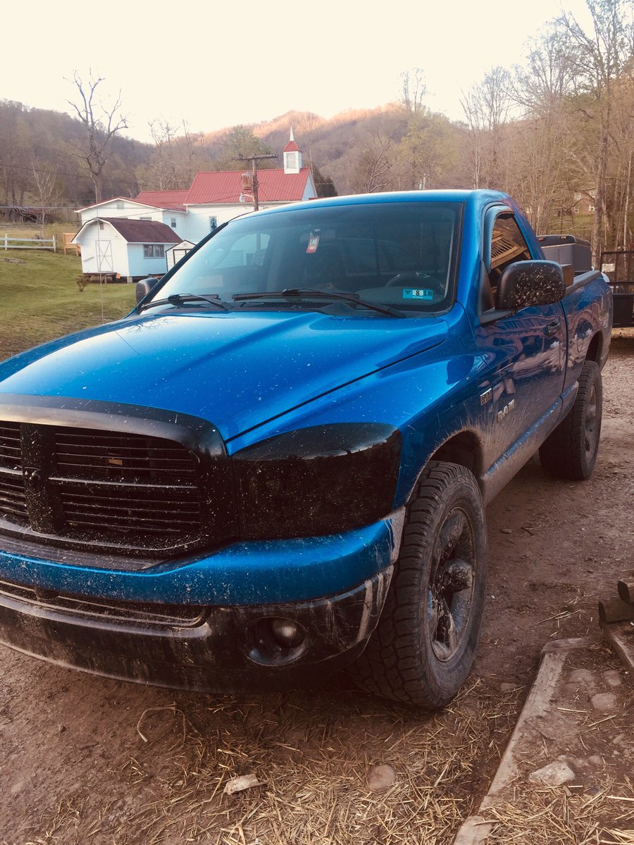 aliciarblaylock's tweet photo. Ole Blue is lookin pretty damn good nowadays https://t.co/Wt3bQZuwT0