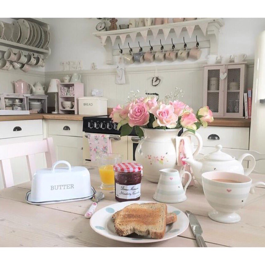FairyHouseKeep's tweet photo. #housecleaning #housechores #helpinghand #sparklinghome #helpinghand #altrincham #knutsford #wilmslow #hale #mobberley #alderleyedge #altrinchamcleaner #halecleaner #knutsfordcleaner #wilmslowcleaner #cleanhome #dogwalker #errands #concierge #babysitting #childcare https://t.co/kZ4NaptY95