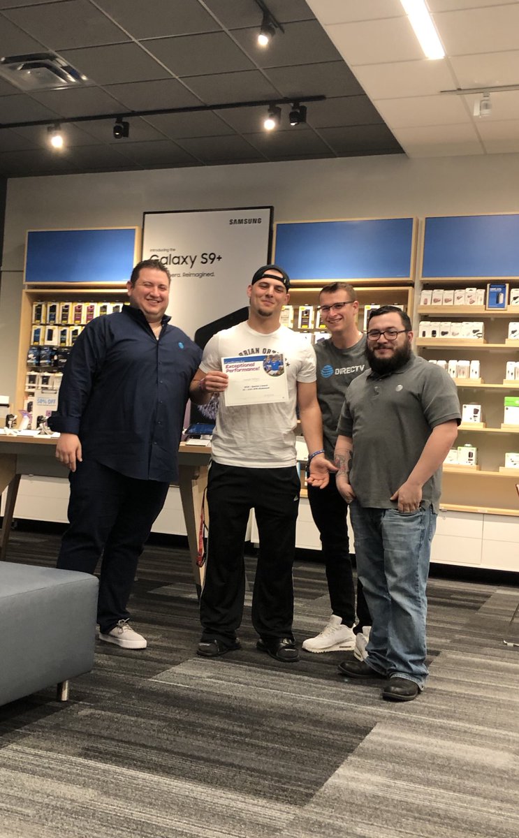 GuySellsBoston's tweet photo. Quarter 1 Award Ceremony - this team had some outstanding results. Special shout out to Burlington Mall #1 Store and Corey Lamarche #1 RSC. Thank you for all you do! https://t.co/y2M76wx9LW