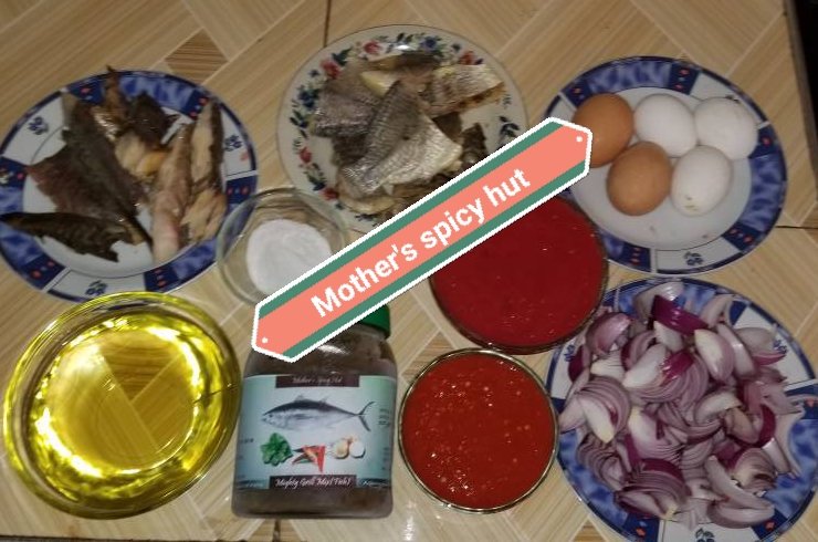 SpicyHut's tweet photo. Products with no preservatives, no added MSG, no additional flavours, no addictive. Freshly blended spices for HEALTHY cooking and amazing taste in every meal. 
Ingredients for koobi&amp;egg stew.  Call us...+233 505134153 https://t.co/AAkjdxH87s