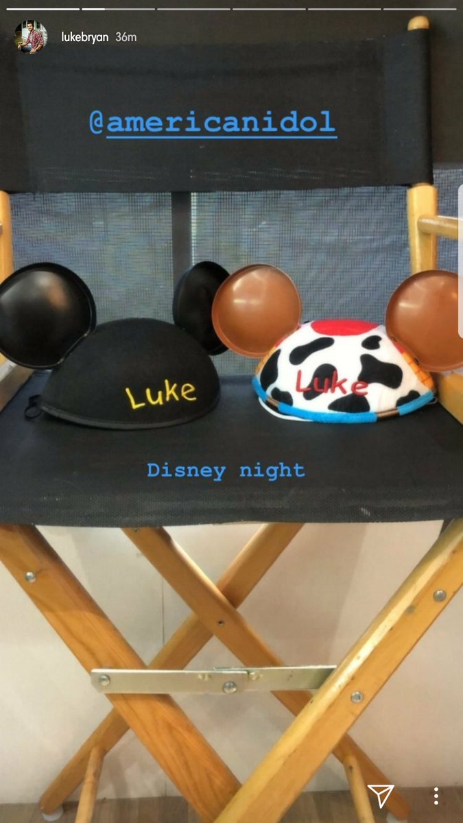 lukeblover143's tweet photo. Oh my gosh so cute!!! https://t.co/HfIpF0ZkMr