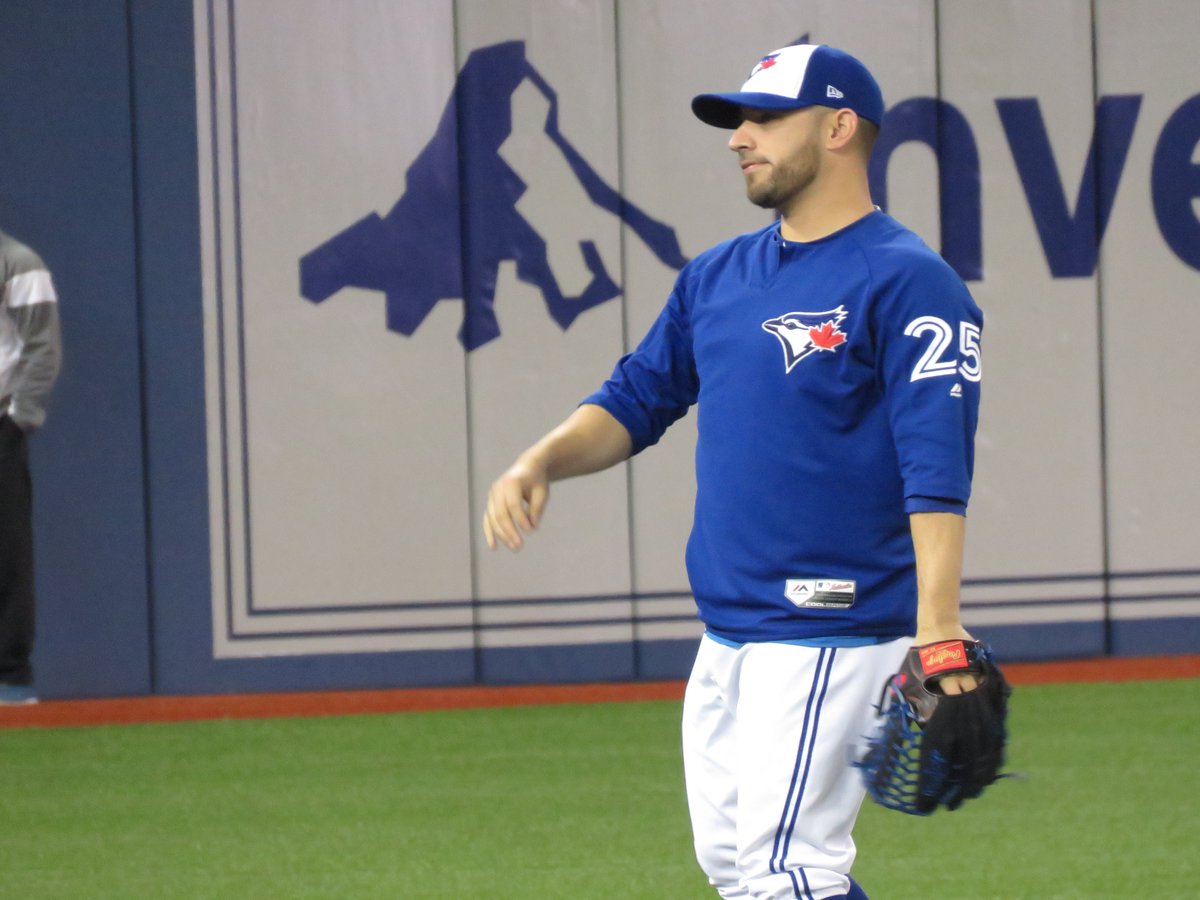biggles14's tweet photo. It was good to catch up with Marco today. He sure is one of the good guys. #BlueJays #MarcoTheMagician #rallyelf @estradabien https://t.co/BmJUfcCD6X