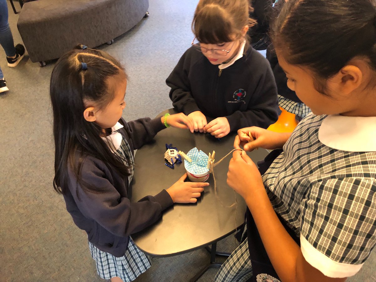 HFEmerton's tweet photo. Ignite Day Activities to kick of day 1 at Holy Family Emerton!! #stop #collaborate #andcreate #HolyFamilyEmerton https://t.co/rBptwsyTIx